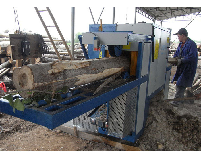 西安市-高陵縣-姬家鄉(xiāng)-揚(yáng)木250圓木加工現(xiàn)場